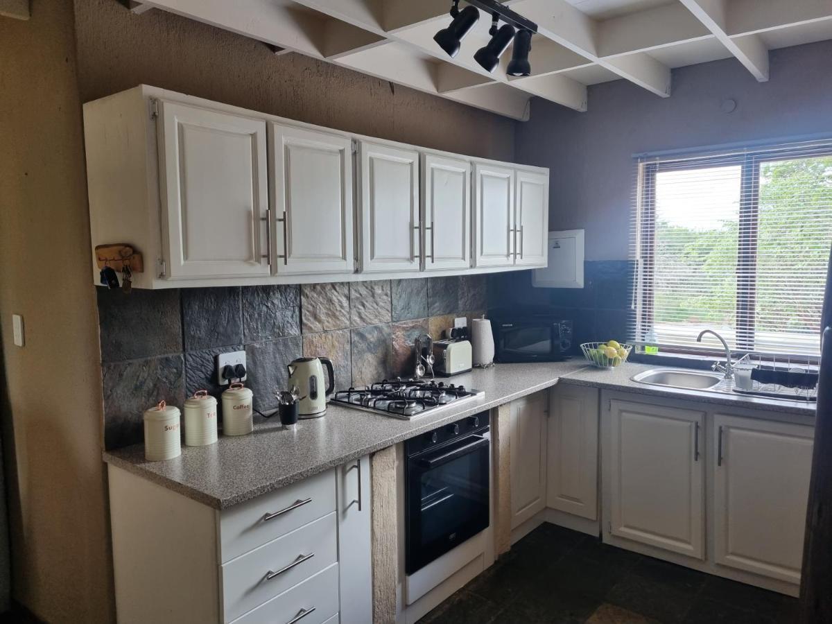 Larima Bush Retreat Villa Hoedspruit Bagian luar foto